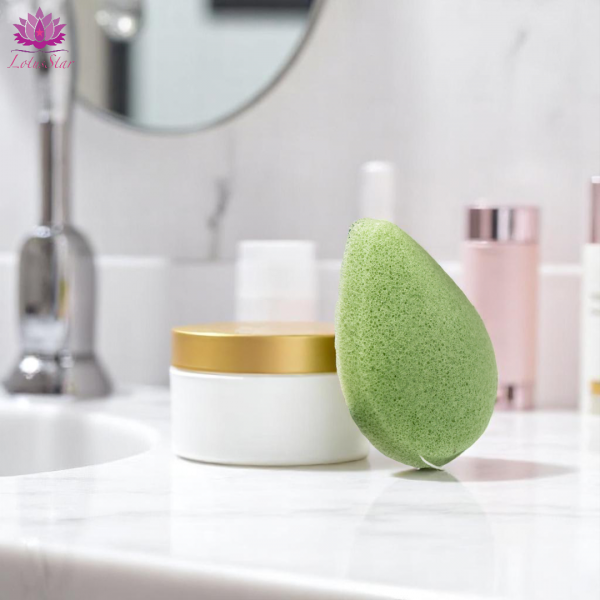 Teardrop Konjac Sponge - Green Tea - Protective - Image 3