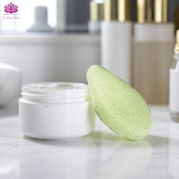 Teardrop Konjac Sponge - Aloe Vera - Healing - Image 3
