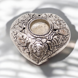Small Heart Incense Holder  - 6x5.5x1.5cm