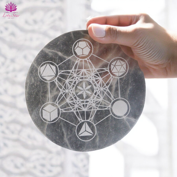 Large Charging Plate - Sacred Geometry (18cm) - Image 2