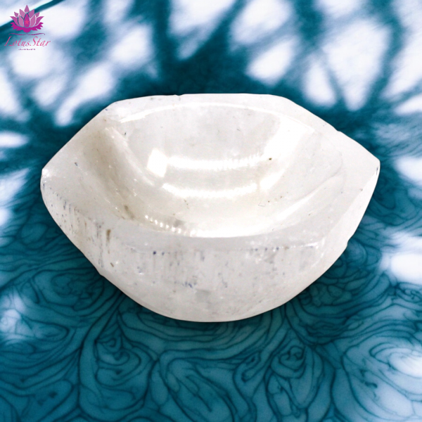 Selenite Hex Bowl - 6cm