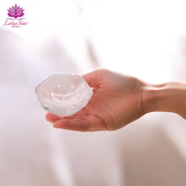 Selenite Hex Bowl - 6cm - Image 4