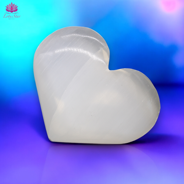 Selenite Heart - 5-6 cm Plain - Image 3