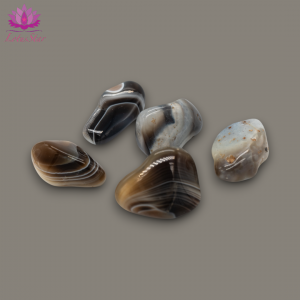 Grey Agate - Large - Tumblestone