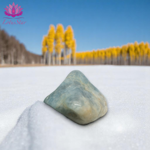 Aquamarine - Large - Tumblestone - Image 2