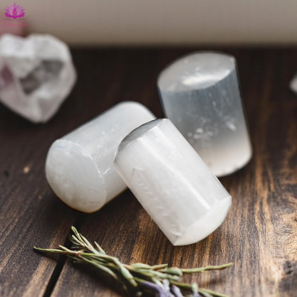 Selenite - Large - Tumblestone - Image 3