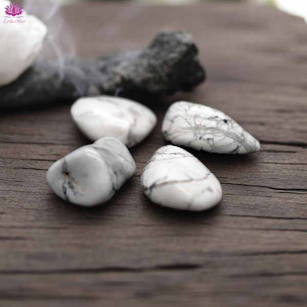 White Howlite - Large - Tumblestone - Image 3