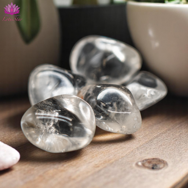 Rock (clear) Quartz Grade A - Medium - Tumblestone - Image 3